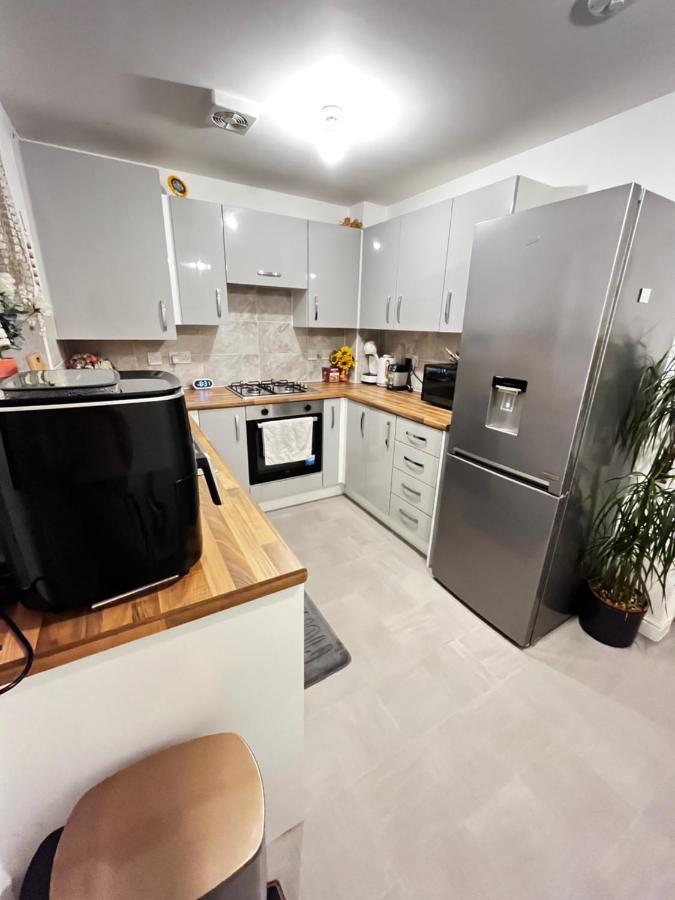 New Ollerton Parkgate Rest Appartement Buitenkant foto